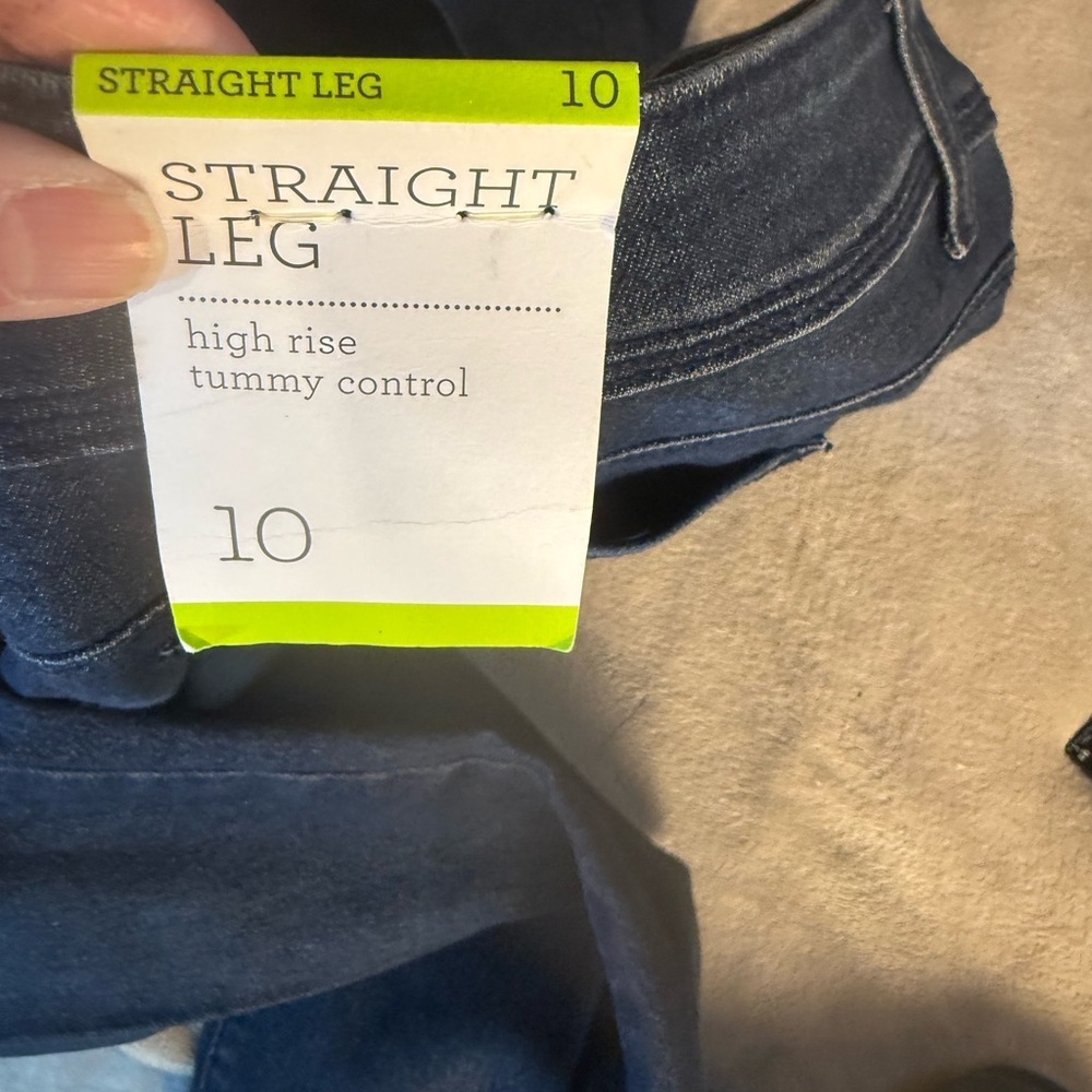 NWT Style & Co. Ladies Size 10 Rail Straight Dark Wash Mid-Rise Dress Jeans - Picture 11 of 13